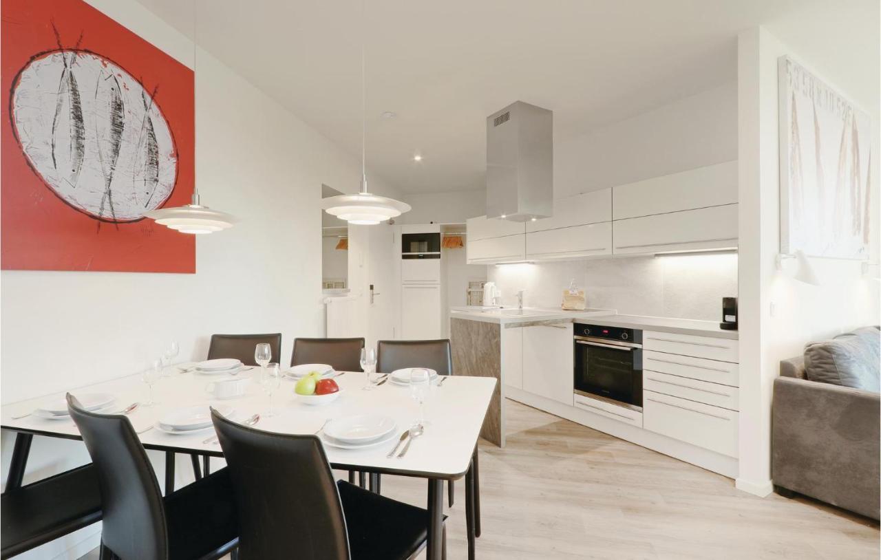 Amazing Apartment In Luebeck Travemuende With Sauna Екстериор снимка